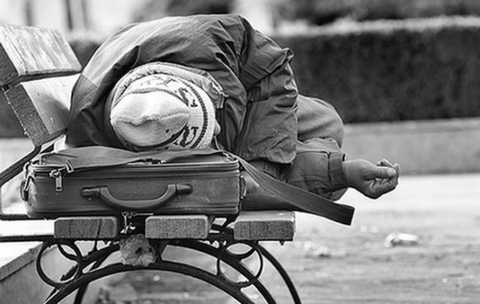 «Όταν μείνεις στο δρόμο, δεν έχεις πια υπόληψη»