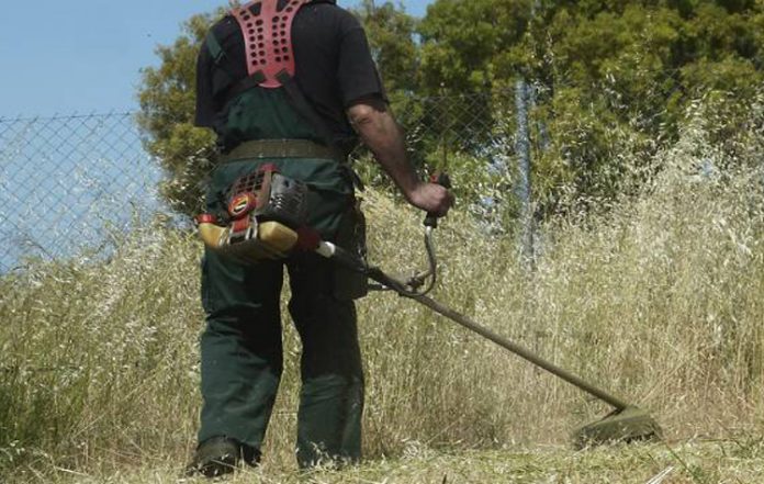 Νέα υπενθύμιση του Δήμου Γλυφάδας για τα ακαθάριστα οικόπεδα- Εκπνέει η προθεσμία