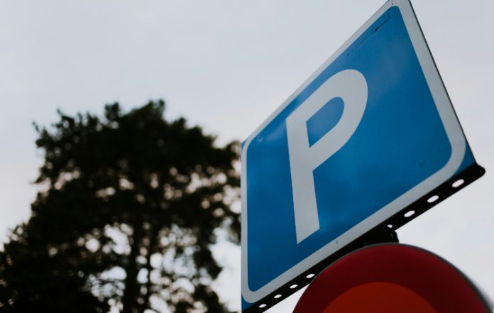 Άνοιξαν οι αιτήσεις για τις άδειες στάθμευσης στο Δημοτικό Πάρκινγκ Πασσά - Τα κριτήρια