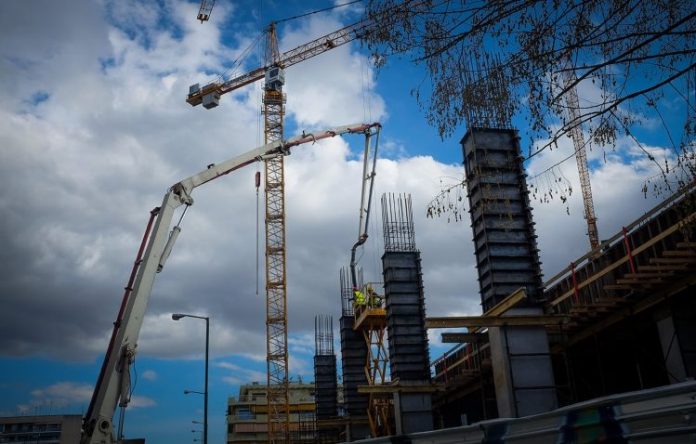 Την στήριξή του στην προσφυγή που κατέθεσαν στο ΣτΕ 5 Δήμοι της βόρειας και νότιας Αθήνας κατά του Π.Δ. για το «Περιβαλλοντικό Ισοσύναμο» του ΝΟΚ, εκφράζει με ανακοίνωσή του το Δίκτυο Αυτοδιοίκησης της ΝΕΑΣ ΑΡΙΣΤΕΡΑΣ.