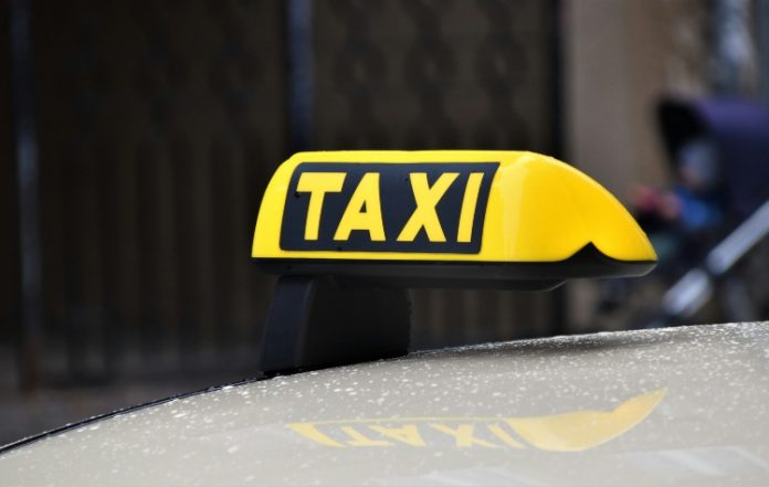 «Χειρόφρενο» στα ταξί στην Αττική