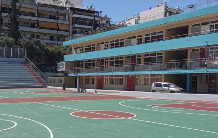 Ανοιχτές θα παραμείνουν το καλοκαίρι οι αυλές σε σχολεία του Ζωγράφου για όλα τα παιδιά του Δήμου