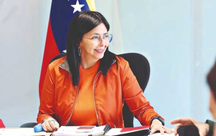 Βενεζουέλα: Η «μεταβατική» αποκαθήλωση