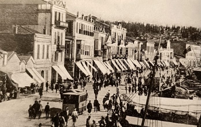 Η παράσταση «Δύουσα Ανατολή» έρχεται στην Καισαριανή