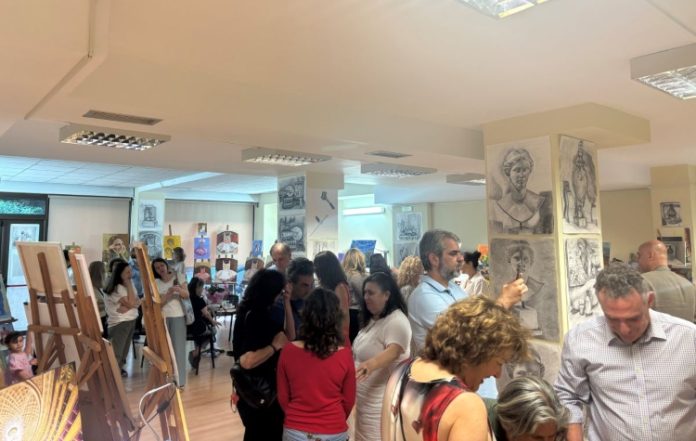 Με έργα παιδιών και ενηλίκων η Έκθεση Ζωγραφικής του Βύρωνα