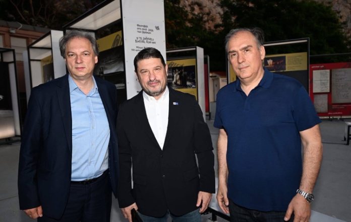 Άνοιξε η αυλαία του Φεστιβάλ «Στη Σκιά των Βράχων» 2026 - Παρουσία περιφερειάρχη και δημάρχων στην εναρκτήρια εκδήλωση