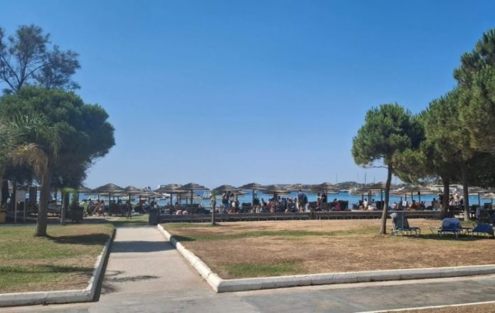 Δωρεάν μεταφορά και μπάνια για τα μέλη του ΚΑΠΗ Βύρωνα