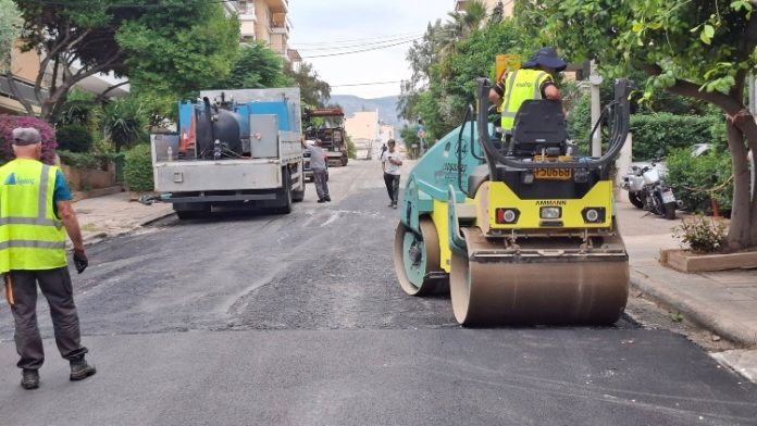 Σε εξέλιξη εκτεταμένο πρόγραμμα ασφαλτοστρώσεων στη Νέα Σμύρνη