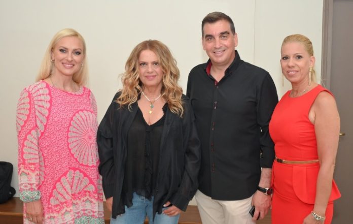 «Αυλαία» με Τσαλιγοπούλου για τις πολιτιστικές εκδηλώσεις του καλοκαιριού σε Ελληνικό - Αργυρούπολη