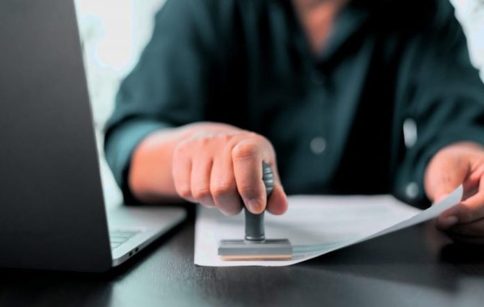 «Ναι» της ΚΕΔΕ στην κατανομή στους Δήμους 5.537 θέσεων του Προγράμματος Απασχόλησης 55+