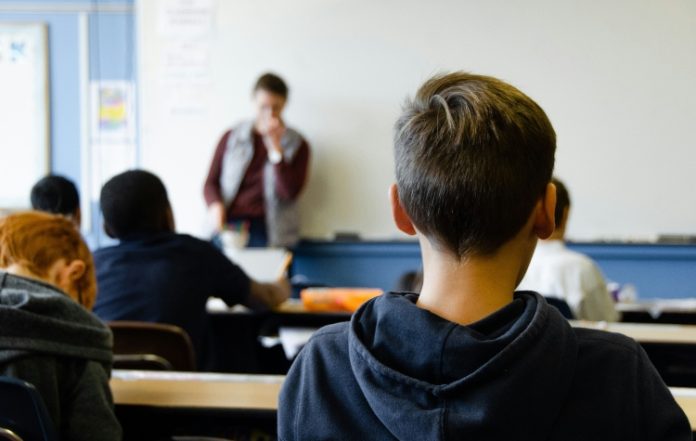 Δωρεάν φροντιστηριακή στήριξη για μαθητές – Σε εξέλιξη οι αιτήσεις στο Κοινωνικό Φροντιστήριο 3Β
