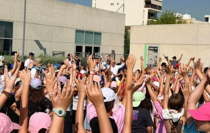 Καλλιθέα: Επίσκεψη Κώστα Ασκούνη στο Summer Sport Camp