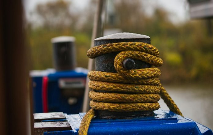 Ισχυροί άνεμοι έως 9 μποφόρ – Σε ισχύ απαγορευτικό απόπλου