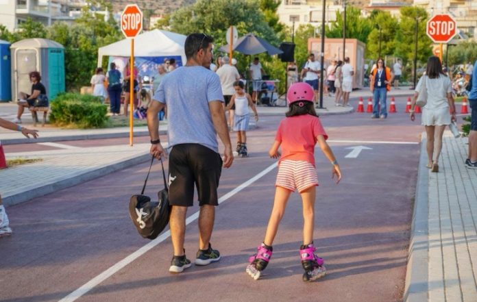 Ρυθμός και κίνηση σε οκτώ τροχούς στην Γλυφάδα