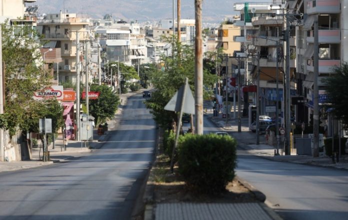 Με 350 νέες φωτίνιες πρασινίζει η Αμφιθέα