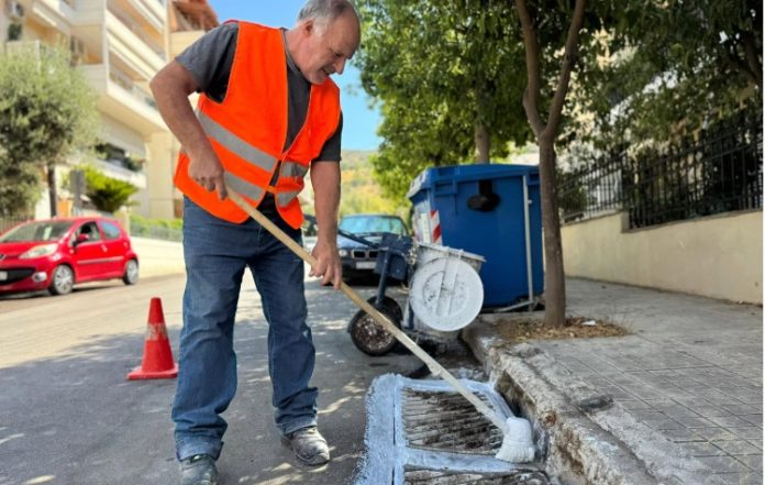 Εργασίες καθαρισμού σε φρεάτια σε Ελληνικό - Αργυρούπολη