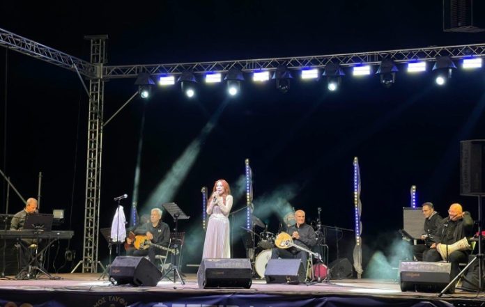  «Μάγεψε» το αφιέρωμα για τη Μαρινέλλα στην Γλυφάδα