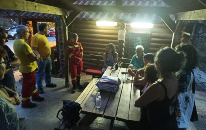 Εξοπλισμός στην Εθελοντική Ομάδα Δασοπροστασίας από την Ένωση Γονέων Καισαριανής