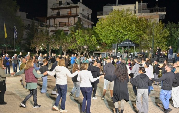 Παραδοσιακό γλέντι στα Σούρμενα